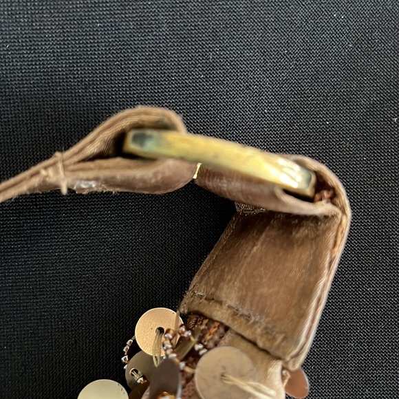 Shimmering lined vintage sequin bag — sparkly, not scratchy! - Picture 14 of 15